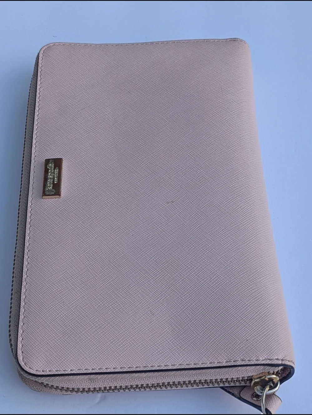 Kate Spade New York Blush Pink Saffiano Leather Zip Around Wallet Organizer